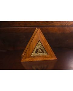 Triangle Napkin Holder in mango Wood